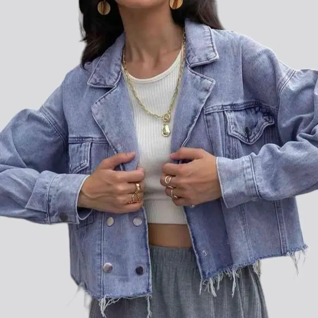 Fashion light-wash denim jacket for ladies