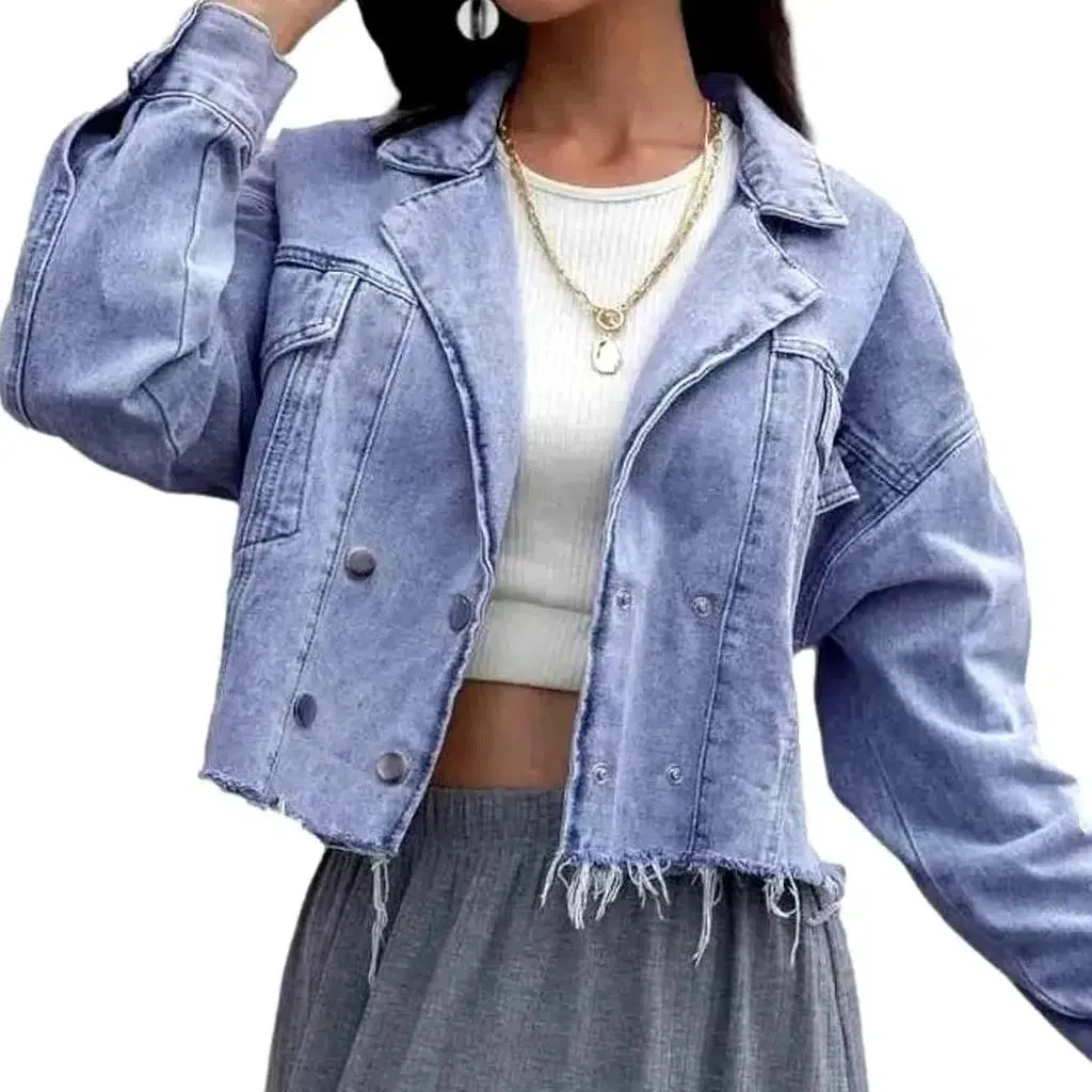 Fashion light-wash denim jacket for ladies